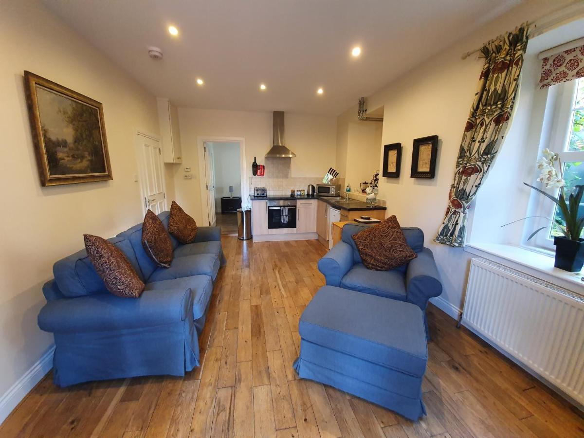 באלוך Auchendennan Farm Self Catering Cottages מראה חיצוני תמונה